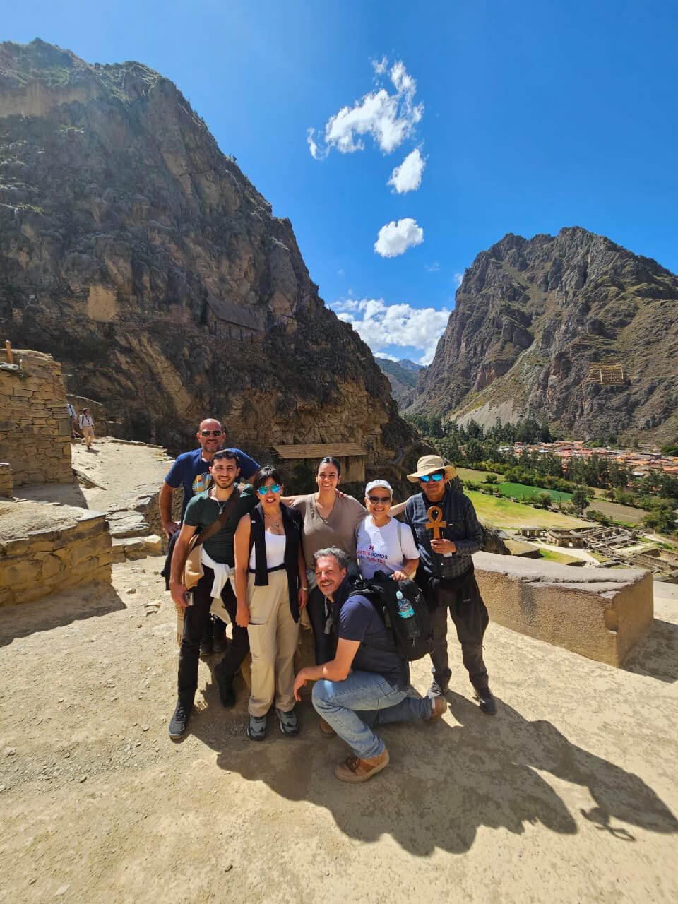 Convivencia Consciente — Ollantaytambo, Perú